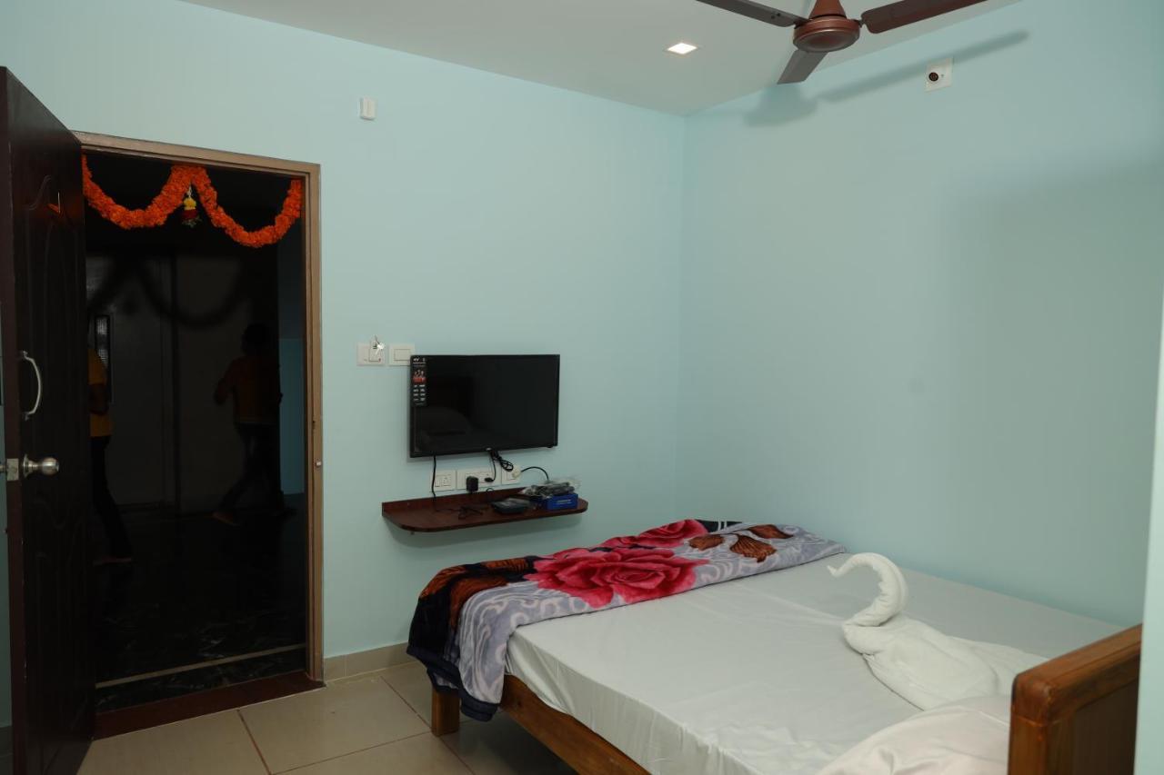 Shree Manjushree Residency Hotel Udupi Eksteriør billede